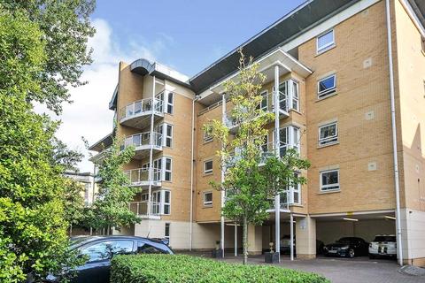 2 bedroom flat for sale, Maxim Apartments, Bromley BR2