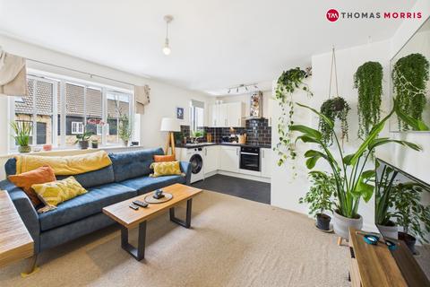 1 bedroom apartment for sale, Weir Cottage Close, St. Neots PE19