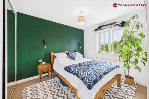 1 bedroom apartment for sale, Weir Cottage Close, St. Neots PE19