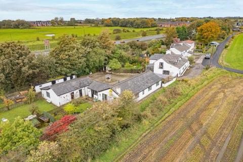 7 bedroom detached house for sale