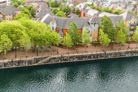 3 bedroom apartment for sale, St. Lawrence Quay, Salford M50
