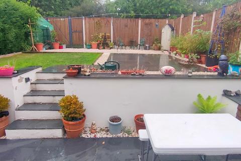 undefined, Bryn Glas, Wrexham LL14