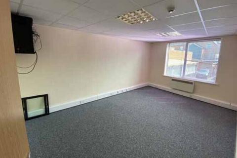 Office to rent, 9-10 Broad St Hereford HR4 9AP