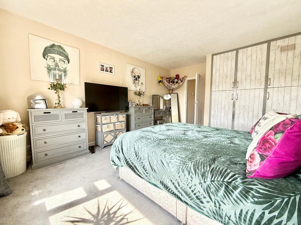 Fitted Wardrobes