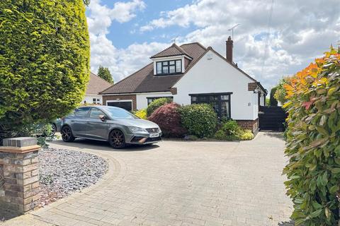 4 bedroom detached house for sale, Warren Close, Rayleigh