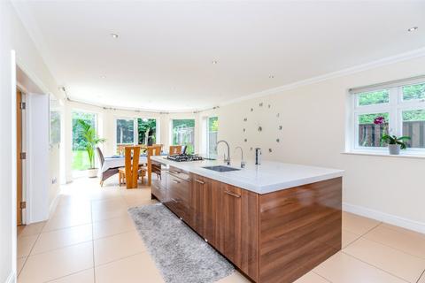 undefined, The Drive, Ickenham, Uxbridge, UB10