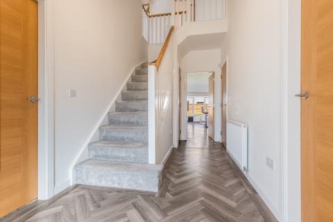 4 bedroom detached house to rent, Calico Road, Newton Mearns, East Renfrewshire, G77