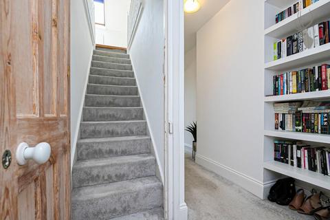 22 Bower Vale, Epping, CM16 7AS
