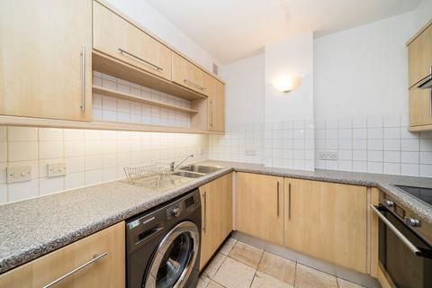 1 bedroom flat to rent, North Block, London SE1