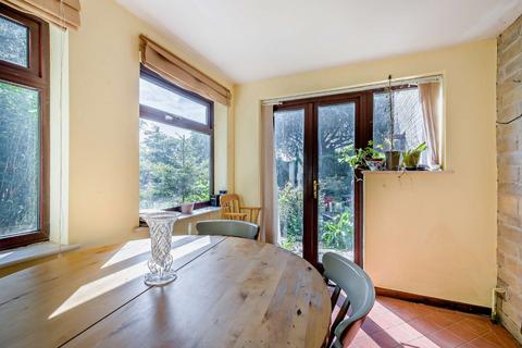 undefined, Edwards Close, Poulton, Cirencester, Gloucestershire, GL7