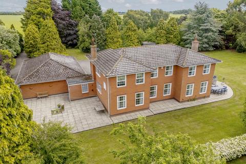 5 bedroom detached house for sale, Langrick Road, New York, Lincoln, Lincolnshire, LN4