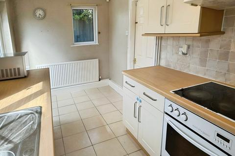 2 bedroom end of terrace house for sale, St Austell Road, Thurnby Lodge, LE5