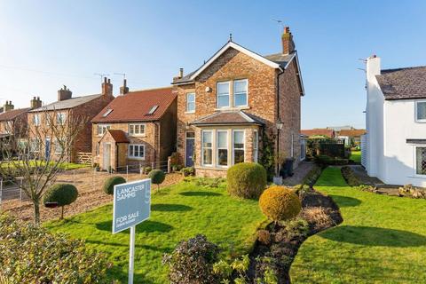 4 bedroom detached house for sale, The Village, Wigginton, YO32