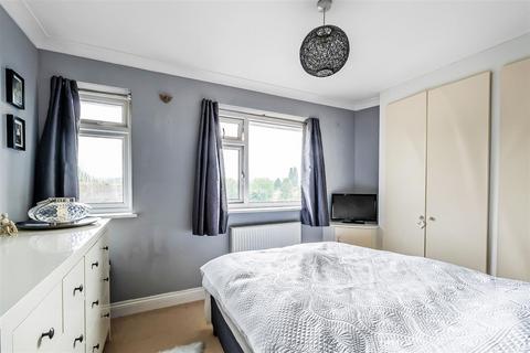 1 bedroom apartment for sale, WOODFIELD LANE, ASHTEAD, KT21