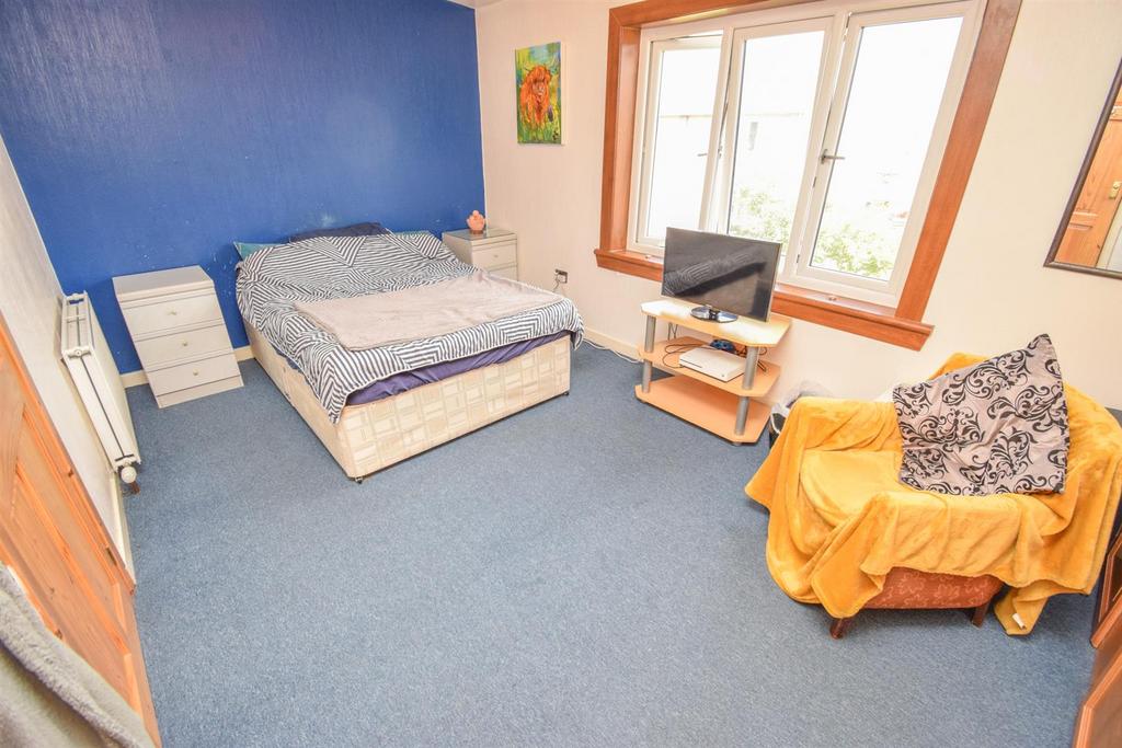 BEDROOM ONE-2.jpg