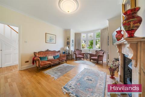 4 bedroom semi-detached house for sale, The Mall, London