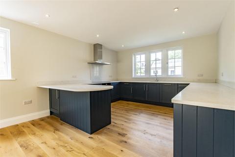 3 bedroom detached house for sale, Lime Grove, Ashover, Chesterfield