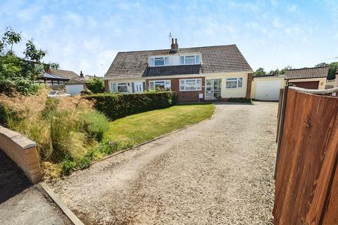 3 bedroom chalet for sale