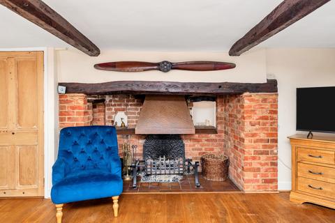 3 bedroom cottage for sale, High Street, Royston SG8