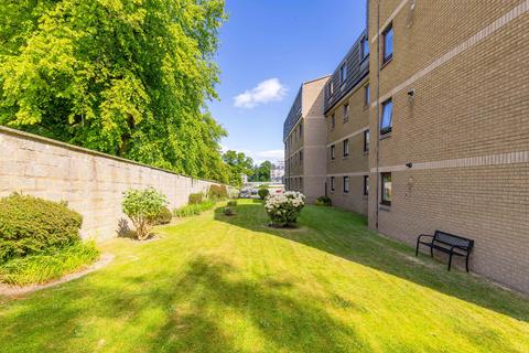 4/6 Belhaven Place, Edinburgh, EH10 5JN
