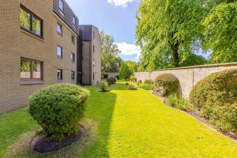 4/6 Belhaven Place, Edinburgh, EH10 5JN