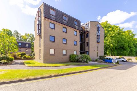 4/6 Belhaven Place, Edinburgh, EH10 5JN