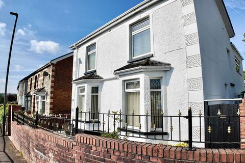 Blackwood Road, Pontllanfraith, NP12