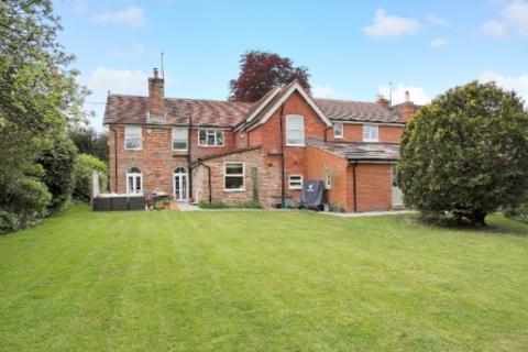 6 Anton Road, Andover, SP10 2EN