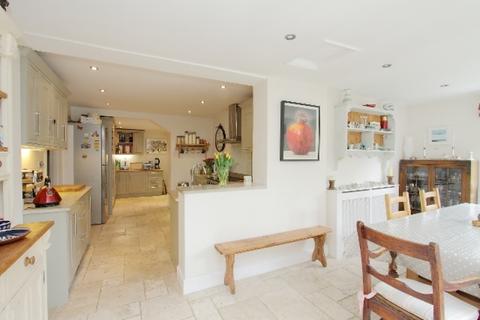 6 Anton Road, Andover, SP10 2EN