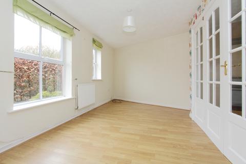 48 Berry Way, Andover, SP10 3XT