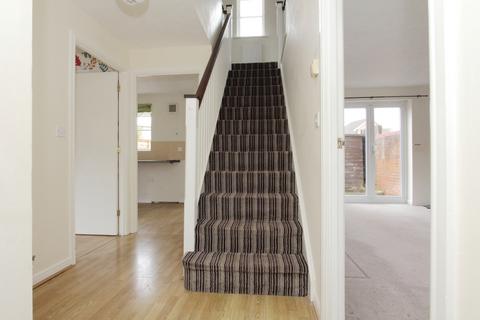 48 Berry Way, Andover, SP10 3XT