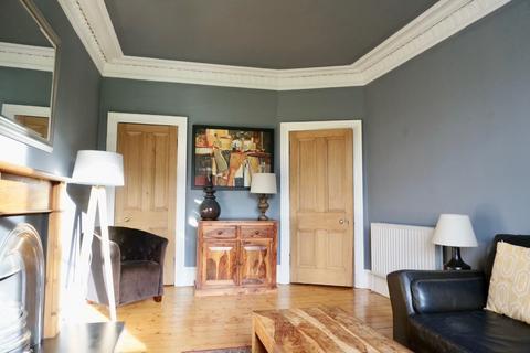 2 bedroom flat to rent, Royal Park Terrace, Abbeyhill, Edinburgh, EH8