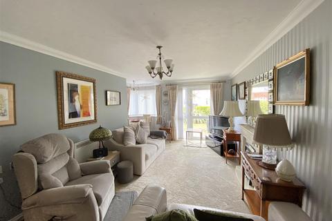 1 bedroom retirement property for sale, Grange Road, Bournemouth BH6