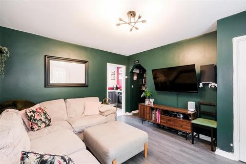 33 Weale Road, London, E4 6JL