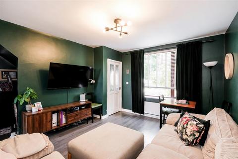33 Weale Road, London, E4 6JL