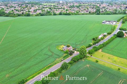 East Warren Cottage Roxwell Road, Writtle, Chelmsford, CM1 3RU
