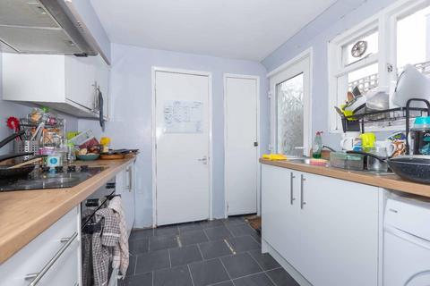3 bedroom house for sale, Dewe Road, Brighton