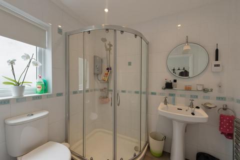 15b Atlantic Road, Newquay, TR7 1QJ