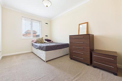1 bedroom apartment to rent, Grove Road, Hounslow