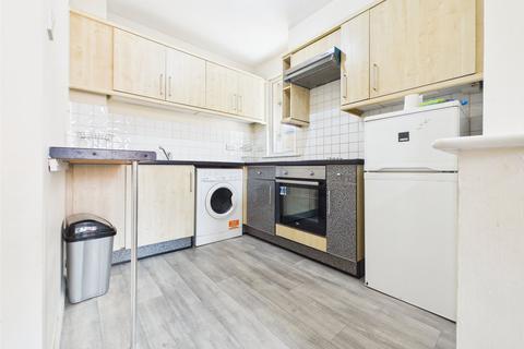 1 bedroom apartment to rent, Grove Road, Hounslow