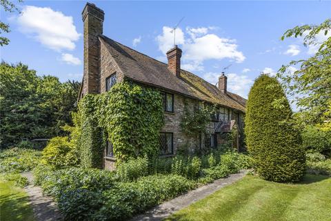Ferry Lane, Medmenham, Marlow, Buckinghamshire, SL7