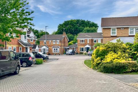 6 Astley Green, Luton, LU2 8TS
