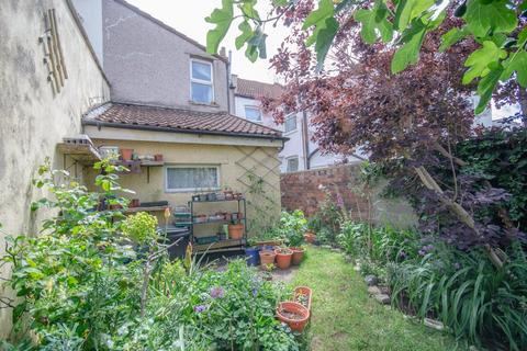 undefined, Chelsea Park, Easton, Bristol BS5 6AQ