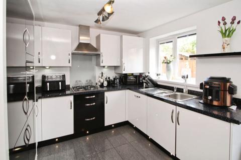 3 bedroom semi-detached house for sale, Clensmore Street, Kidderminster DY10