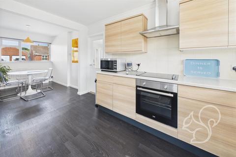 2 bedroom detached house for sale, Oakwood Avenue, West Mersea CO5