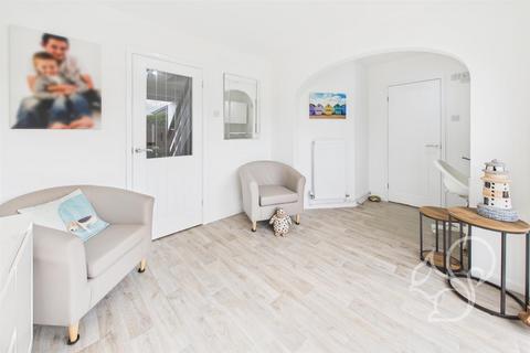 2 bedroom detached house for sale, Oakwood Avenue, West Mersea CO5