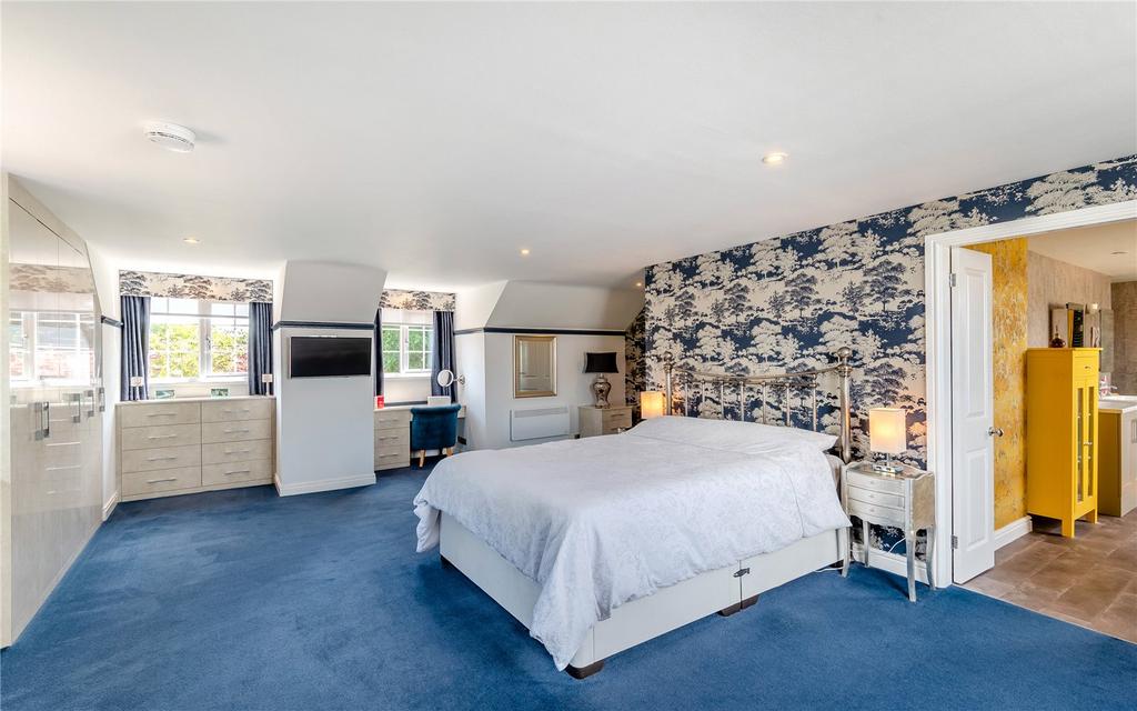 Principal Bedroom