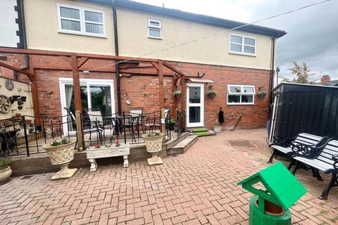4 bedroom semi-detached house for sale, Byron Street, Brierley Hill DY5