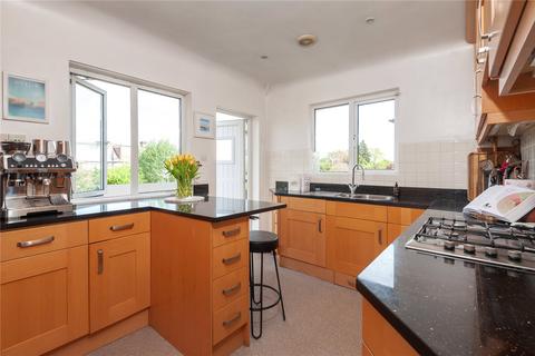 38a Craneford Way, Twickenham, TW2 7SE