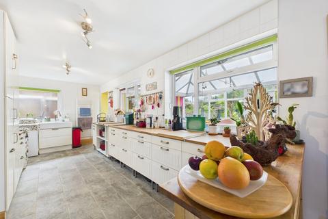 2 bedroom detached bungalow for sale, Old Green Road, Broadstairs, CT10